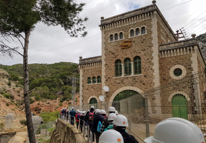 Crónica de la Salida de Convivencia de varias Asociaciones Andaluzas al Caminito del Rey (14-12-2019)