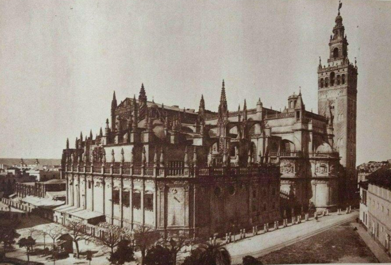 Salida Cultural "La Catedral de Sevilla" (18-12-2021)